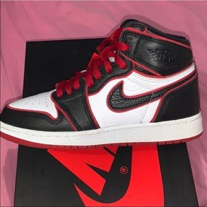 JORDAN RETRO 1 BLOODLINE